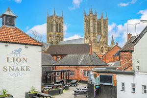 Photo 7- click for photo gallery